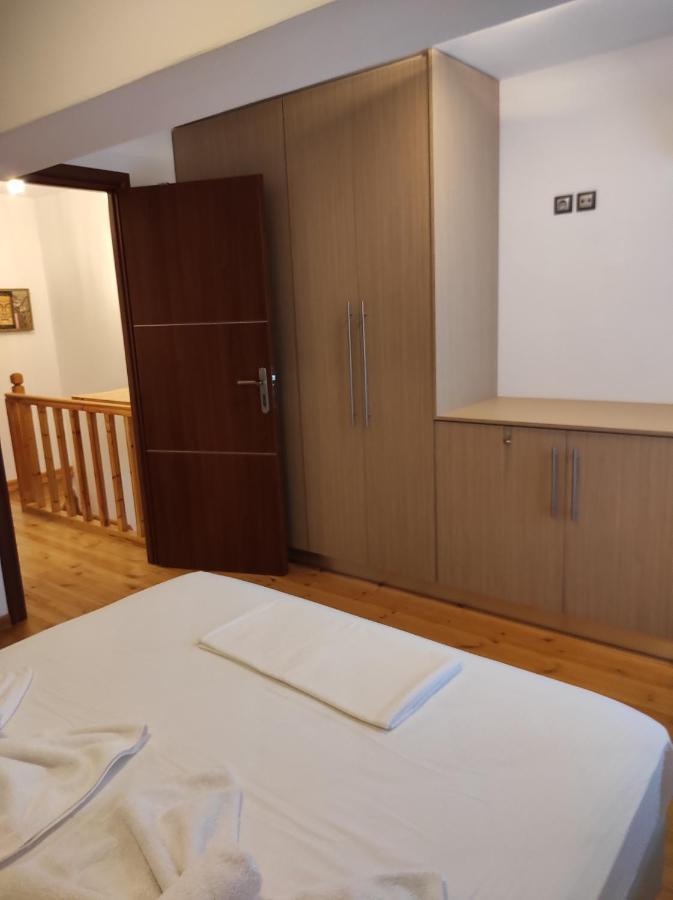 Astradeni Luxury Apartments Kratir Skála 外观 照片