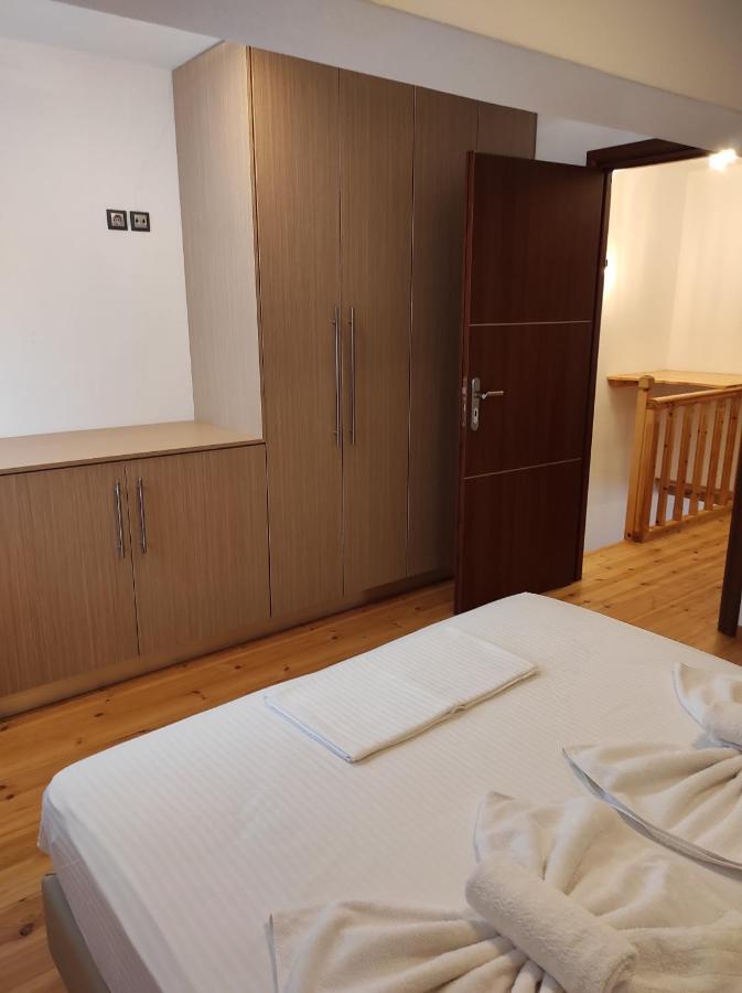 Astradeni Luxury Apartments Kratir Skála 外观 照片