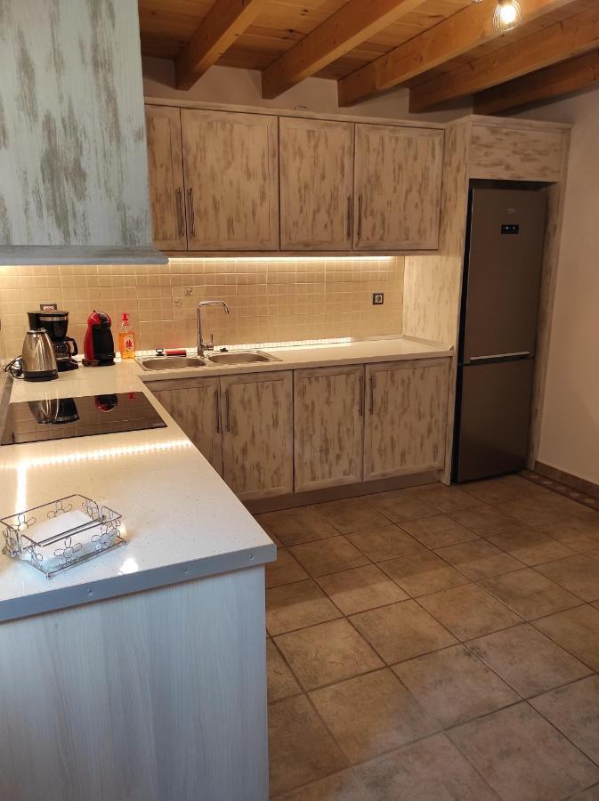 Astradeni Luxury Apartments Kratir Skála 外观 照片